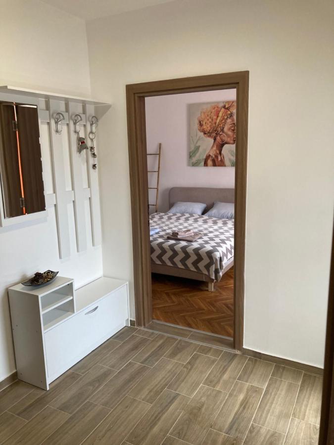 Apartment Milos Belgrado Buitenkant foto